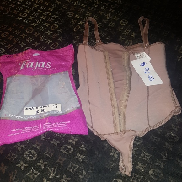 Fajas - Picture 1 of 2